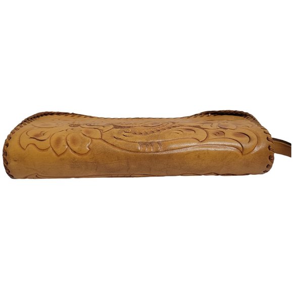 Vintage 1960s Hand Tooled Leather Western Wristlet Clutch Handbag Zip Closure - Picture 5 of 10